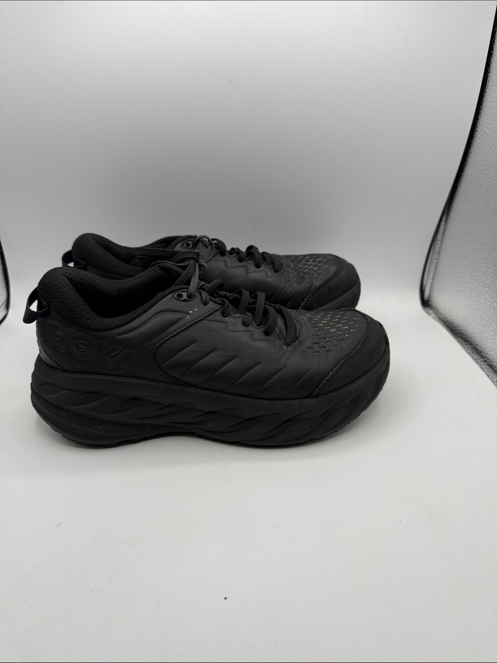 Hoka Bondi SR  All-Black Mens 8.5 Cushioned work shoe non slip S15